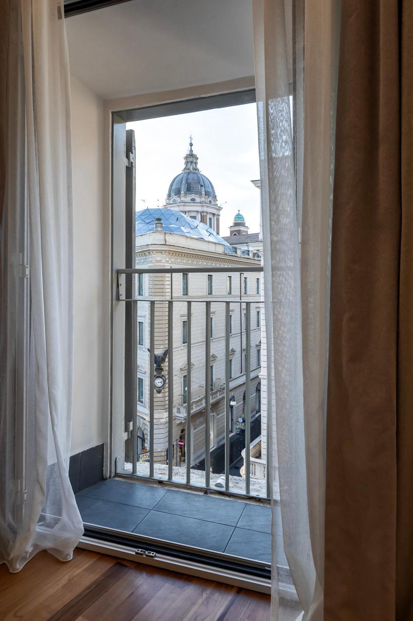 Goldoni 47 Hotel Rome Luaran gambar